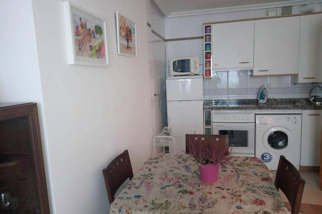 El Pisito De Rodrigo II Appartement Ribadesella Buitenkant foto