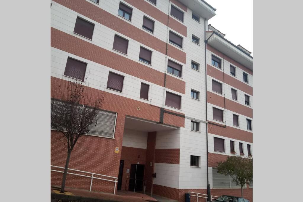 El Pisito De Rodrigo II Appartement Ribadesella Buitenkant foto