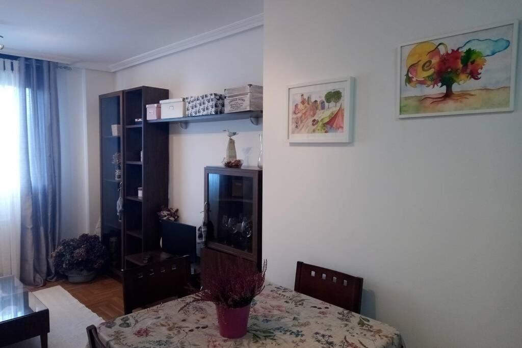 El Pisito De Rodrigo II Appartement Ribadesella Buitenkant foto