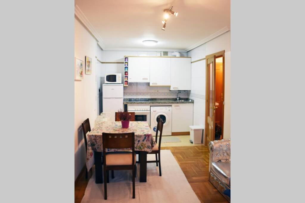 El Pisito De Rodrigo II Appartement Ribadesella Buitenkant foto